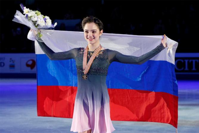 Российская фигуристка Евгения Медведева Российская фигуристка Евгения Медведева