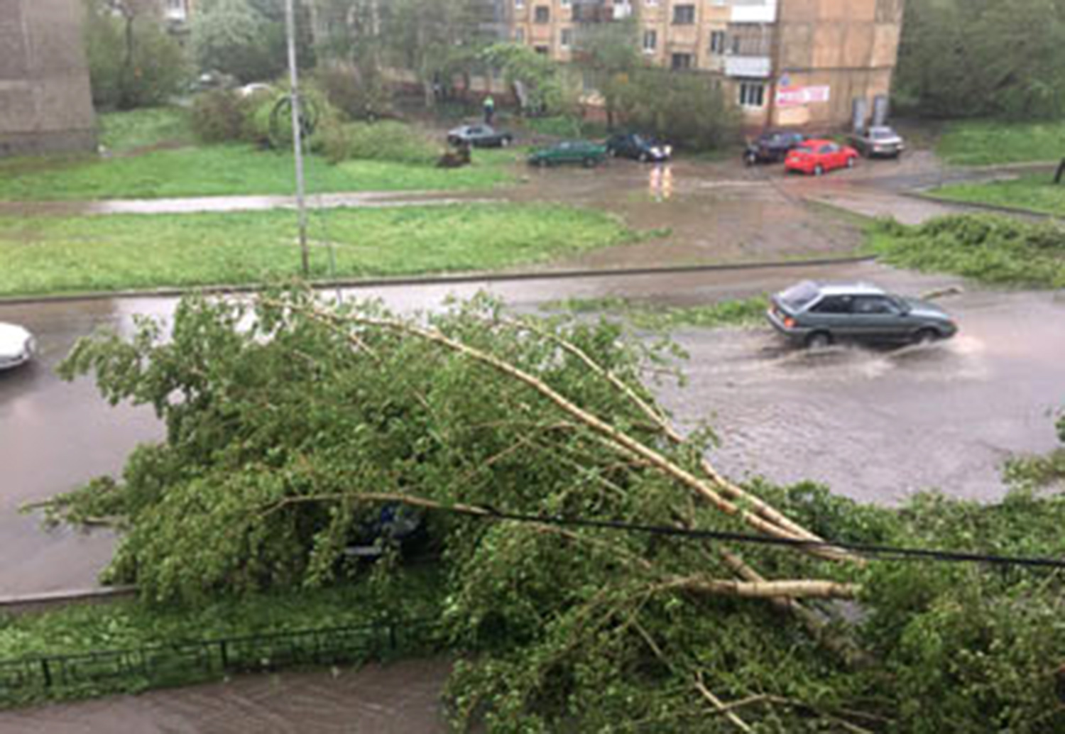 Ураган в москве последствия