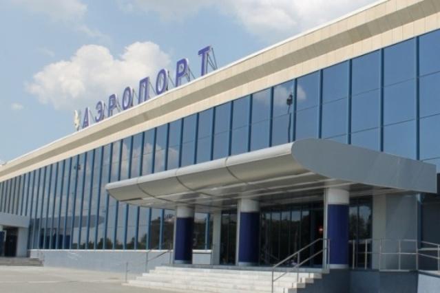Аэропорт Челябинск. Аэровокзала в аэропорту Баландино. Аэропорты Челябинской области. Аэропорт Баландино Челябинск колонны.