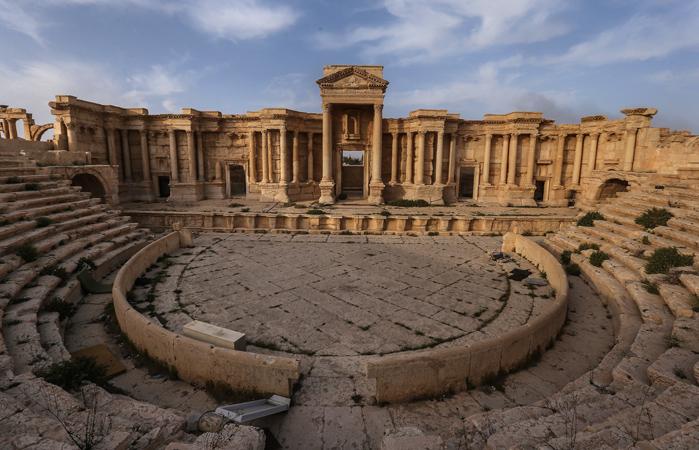 Боевики снова уничтожают историческое наследие древней Пальмиры