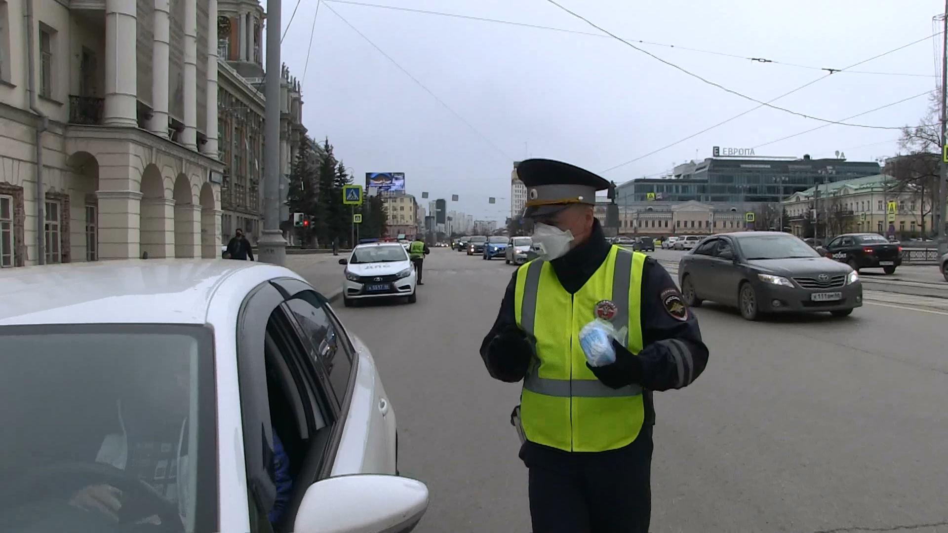 Полиция екатеринбурга фото. Полицейские Екатеринбурга. Екатеринбургские милиционеры. Полиция Екатеринбург фото. Филип полиция Екатеринбург.