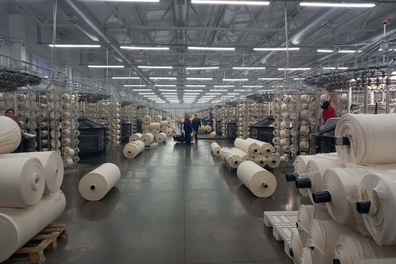 Крупными производителями хлопка являются. Трикотажная промышленность. Миртекс трикотажное полотно. Крупное производство. Производство ткани Миртекс.