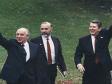 О чем писали СМИ 25 лет назад: Православный спутник американских президентов (фото)
