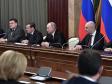 Путин назвал задачей номер один повышение доходов россиян