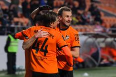 Екатеринбуржцы победили в уральском дерби