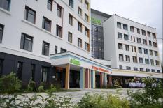 В Екатеринбурге открылась крупнейшая в регионе детская поликлиника