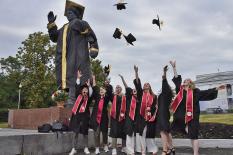 В Минобрнауки сообщили, как будет определяться количество платных мест в вузах