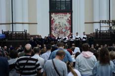 Десятки тысяч уральцев принимают участие в «Царских днях»