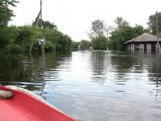 За сутки на Урале затопило еще 154 дома и 457 земельных участков