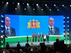 Денис Паслер вступил в должность губернатора Свердловской области (фото)