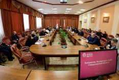  Экспертный клуб Свердловской области обсудил, как в регионе помогают адаптироваться участникам СВО