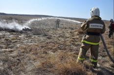 За сутки на Среднем Урале ликвидировали 15 природных пожаров