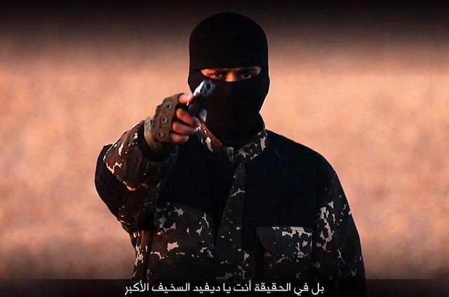 ИГ распространил новое видео казни «британских шпионов»