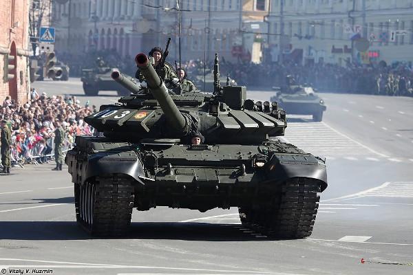 УВЗ модернизирует Т-72 до Т-90