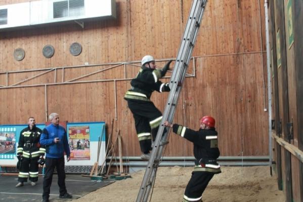Лучший пожарный Свердловской области