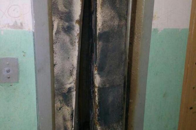 В Екатеринбурге сгорели 3 лифта в домах, принадлежащих одной УК
