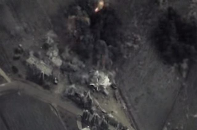 Российская авиация уничтожила пункты управления ИГ в Сирии