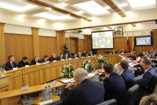 Гордума Екатеринбурга не смогла утвердить членов комиссии по выборам главы города