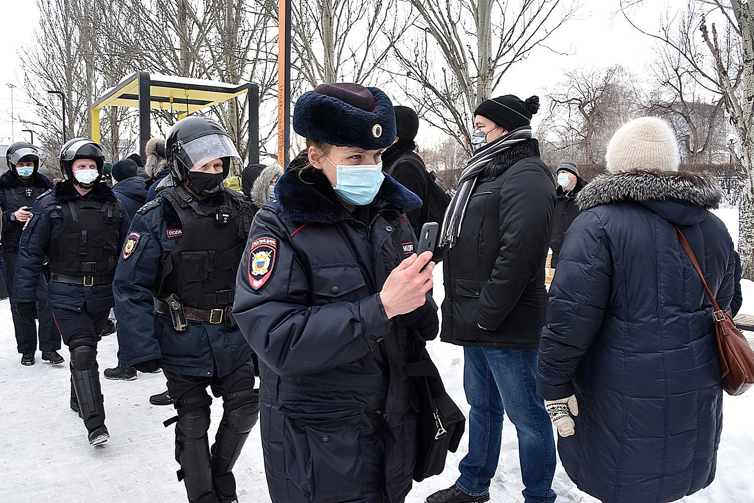 Екатеринбург новости продление. Полицейские Екатеринбурга. Задания полиции. Полицейские на задании. Полиция Екатеринбург фото.